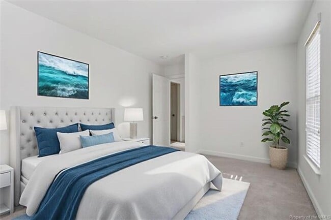 Building Photo - New Town 3 Bedroom, 3.5 Bath Townhome