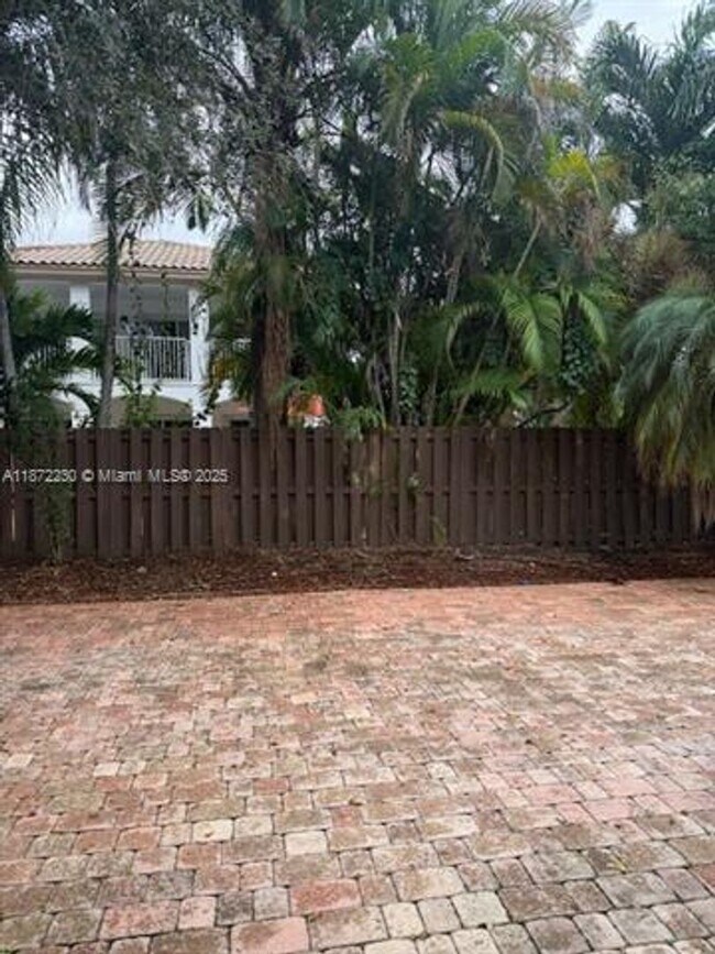 Building Photo - 6901 NW 112th Ave