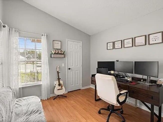 Building Photo - 3114 Dellcrest Pl