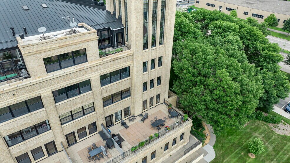 Building Photo - 730 Stinson Blvd