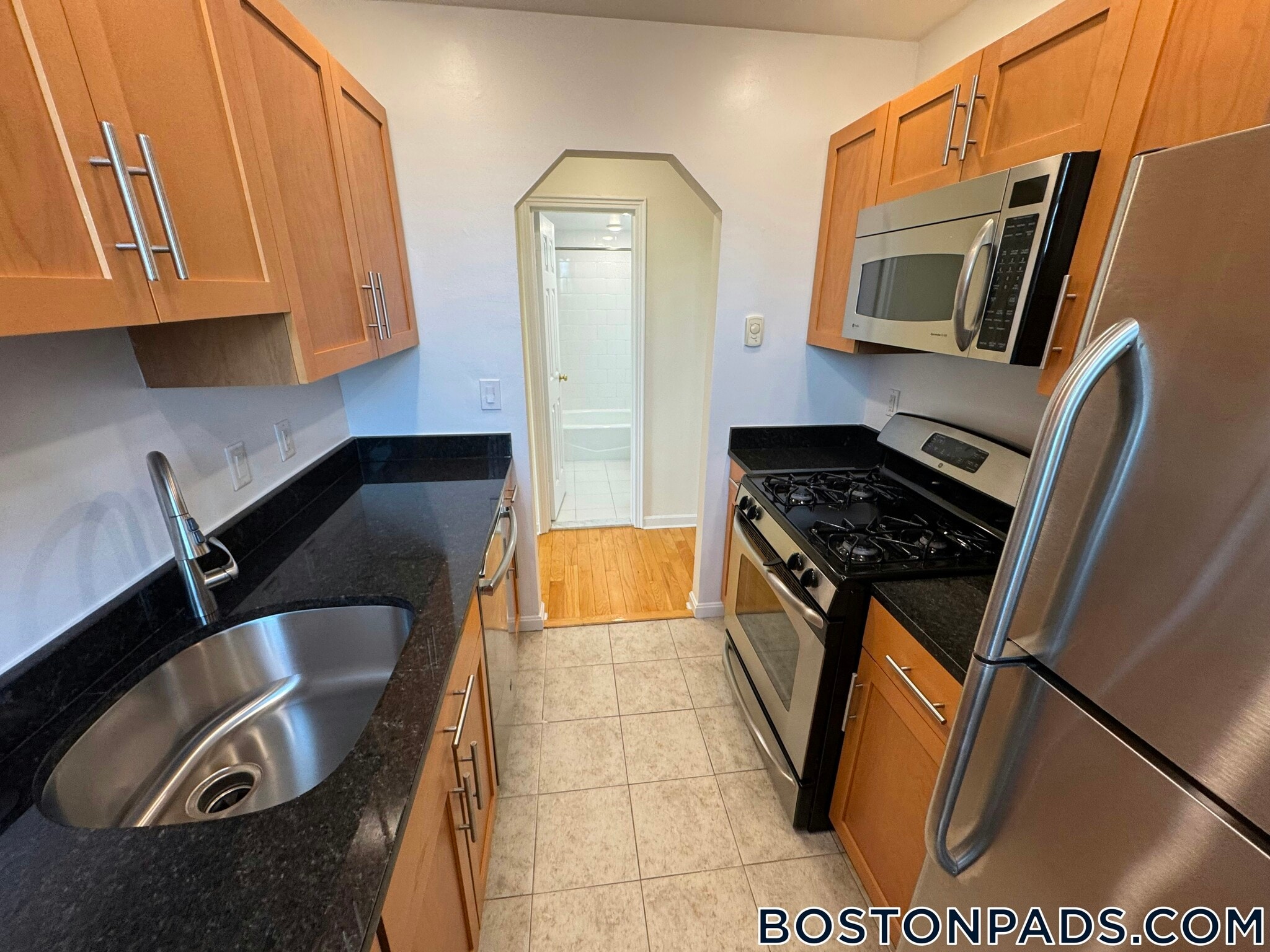 Building Photo - 60 Brattle St