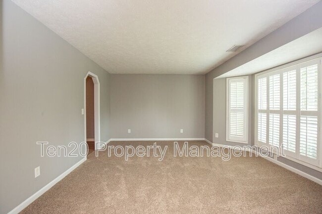 Building Photo - 5015 Hidden Hills Ct
