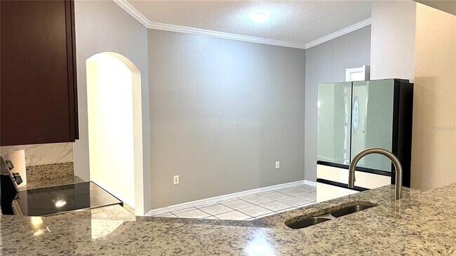 Building Photo - 326 Fox Lake Dr