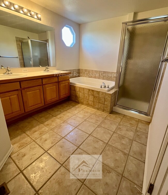 Building Photo - 8310 Ivory Loop