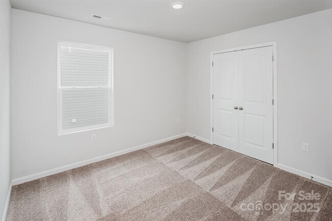 Building Photo - 1216 Nia Rd