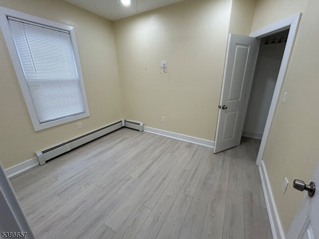 Building Photo - 15 N 14th St