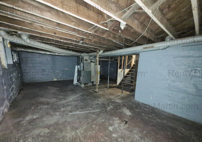 Building Photo - 1128 Mulberry St