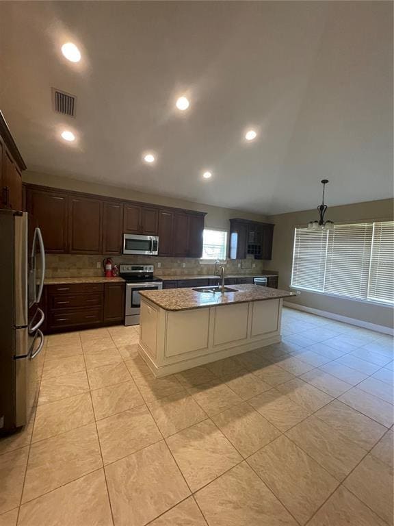 Building Photo - 11445 Dovetail Ln