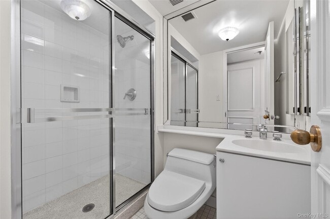 Building Photo - 111 Cherry Valley Ave