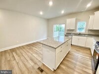 Building Photo - 29449 Oxford Dr