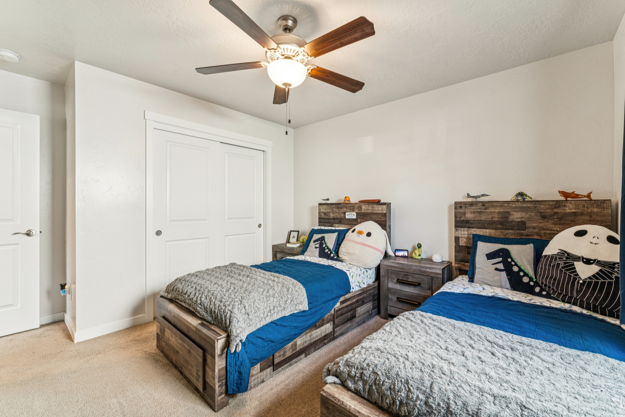 Building Photo - 4233 N Price Ave