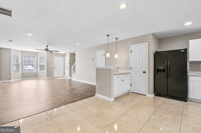 Building Photo - 6465 Arbor Gate Dr SW