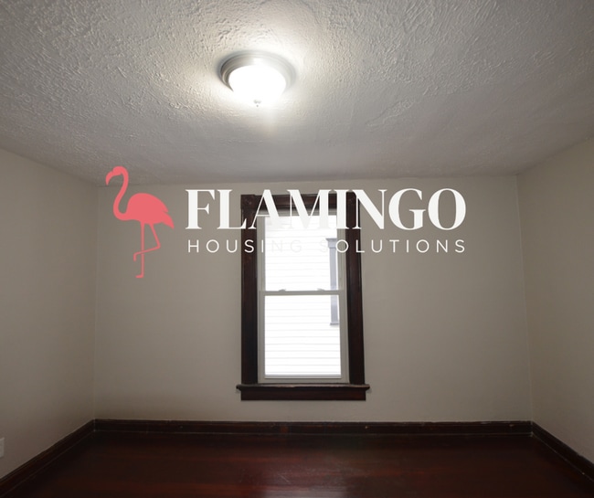 Building Photo - 1021 Cumberland Ave