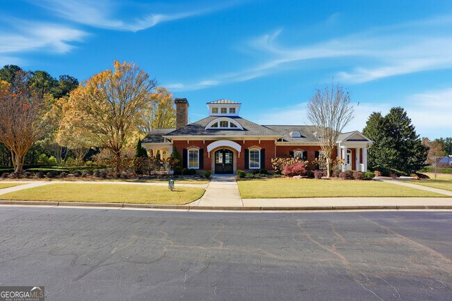 Building Photo - 405 Chadwick Cmns