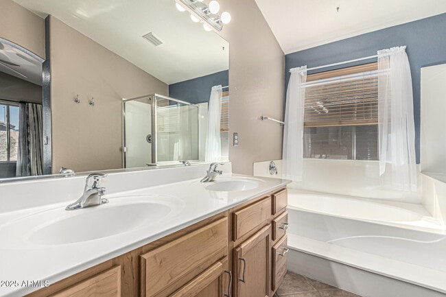 Building Photo - 17562 W Dalea Dr