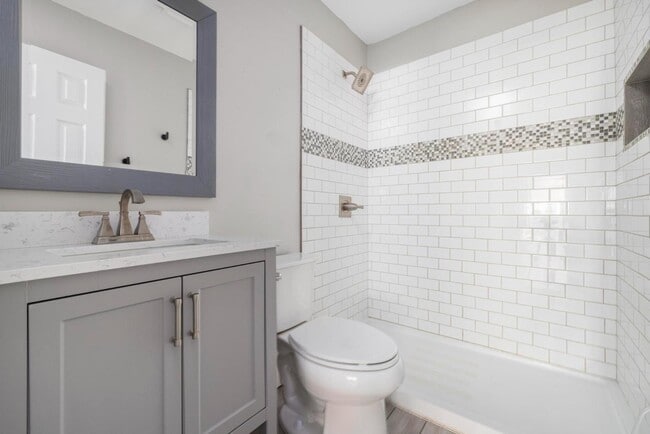 Building Photo - 124 Zeb Grindstaff Rd