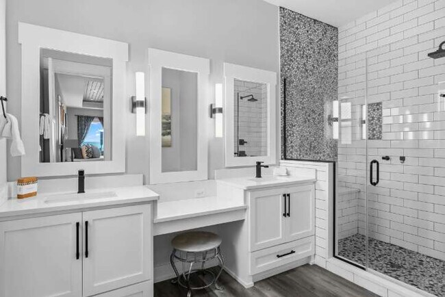 Building Photo - 157 S Arnold Rd