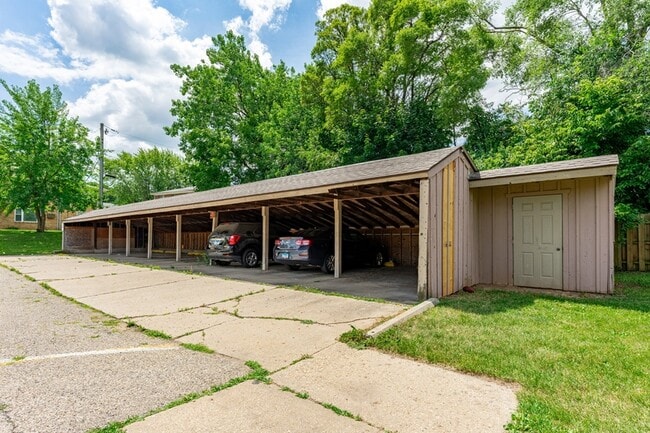 Building Photo - 3111 Jacqueline Dr