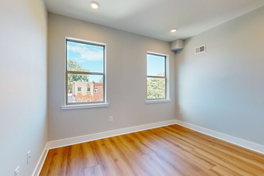 Building Photo - 2640 N Jessup St