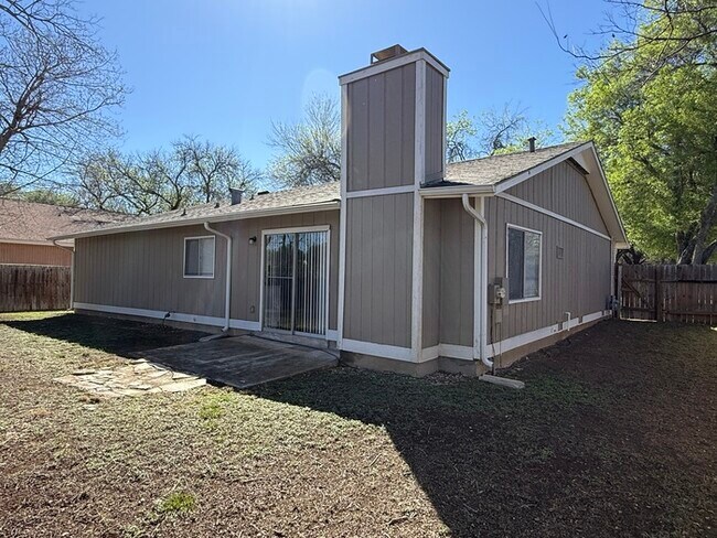 Building Photo - 6011 Little Brandywine Crk