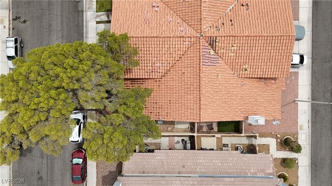 Building Photo - 117 Boysenberry Ln