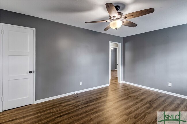 Building Photo - 414 E 58th St