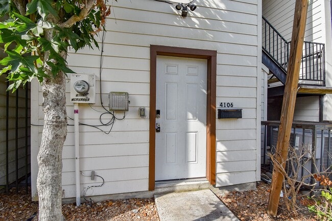 Building Photo - 4106 McKinney St