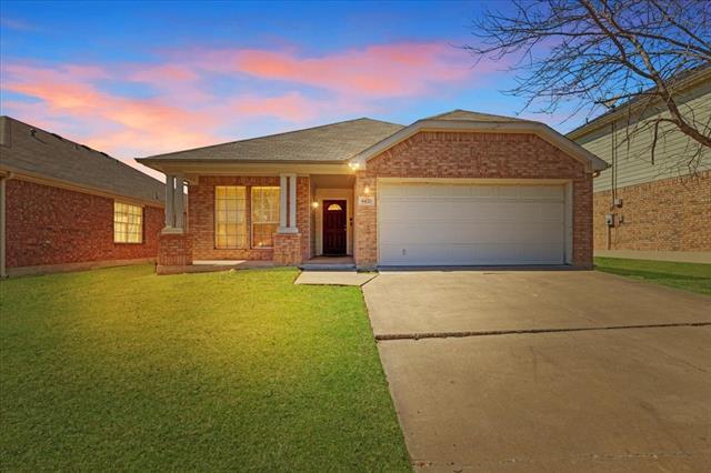 Building Photo - 8420 Silverbell Ln
