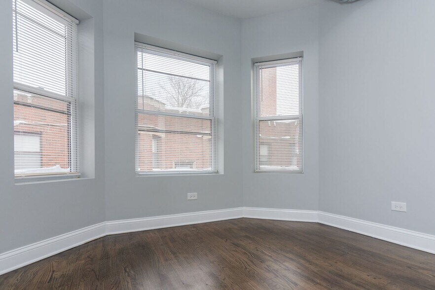 Building Photo - 6437 S Stewart Ave
