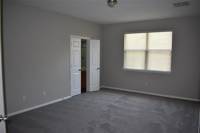 Building Photo - 5804 Mariposa Dr