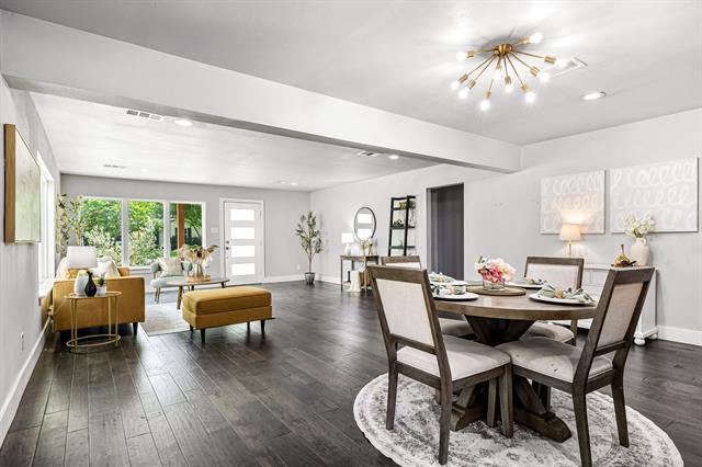 Building Photo - 8911 Diceman Dr