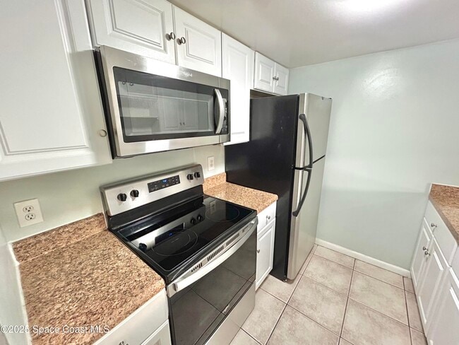 Building Photo - 176 San Juan Cir