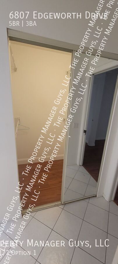 Building Photo - 6807 Edgeworth Dr