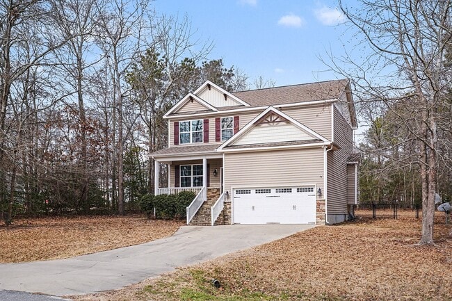 Building Photo - 201 Phillips Ridge Ln