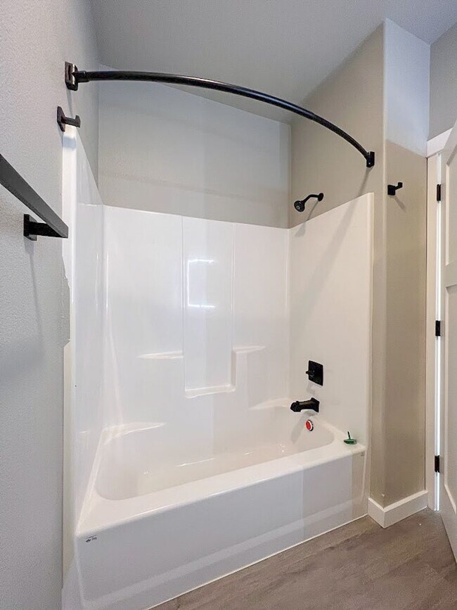 Building Photo - 2 bed/ 1.5 bath in Brand New Soldier Ridge Complex!