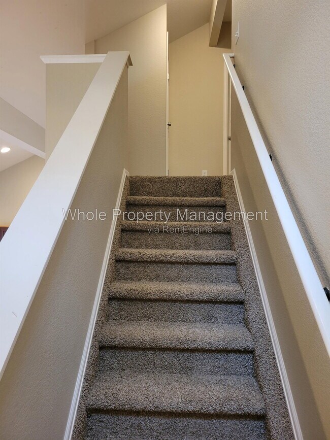 Building Photo - 17685 E Temple Dr