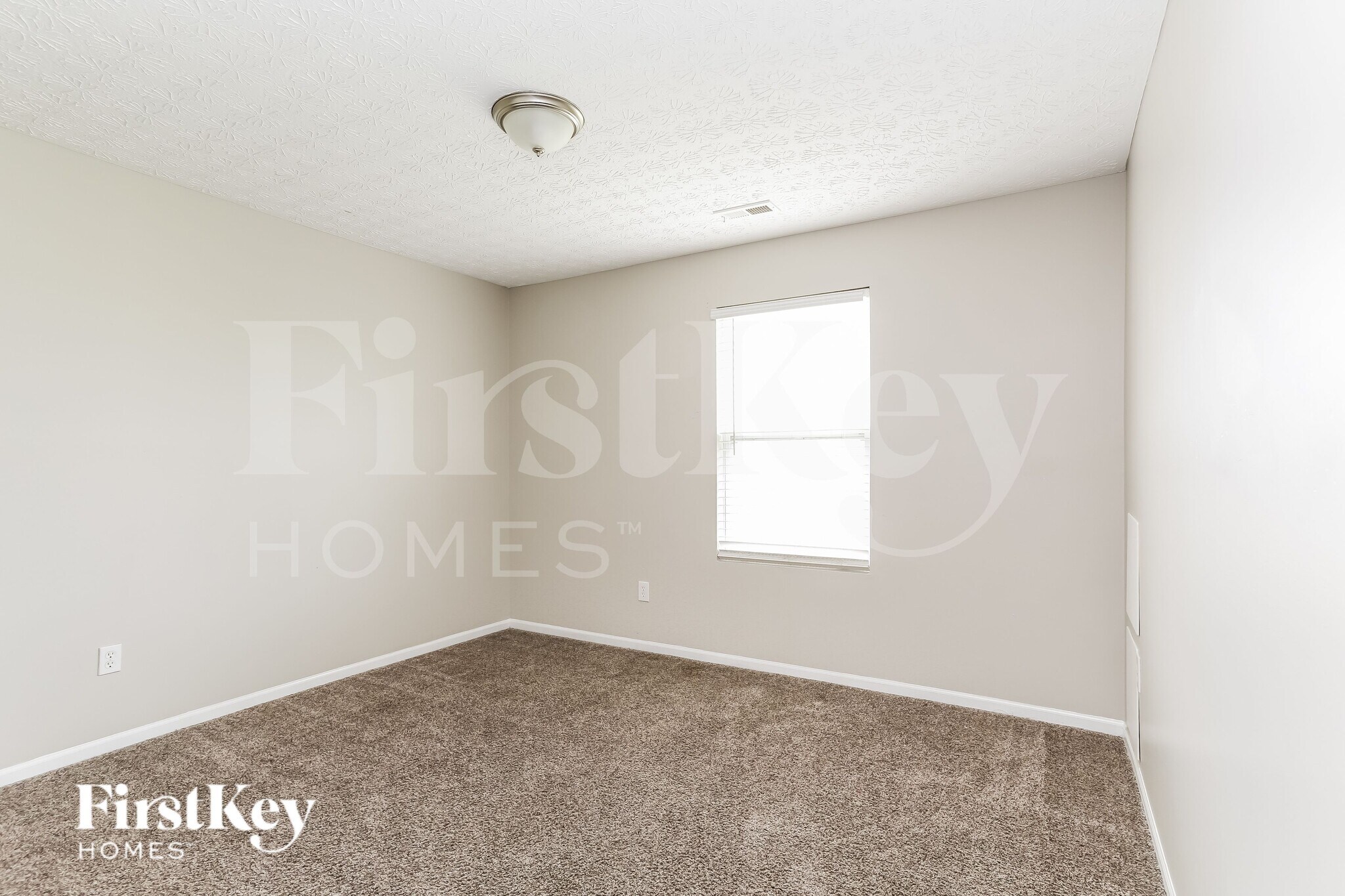 Building Photo - 7399 Kenrich Dr