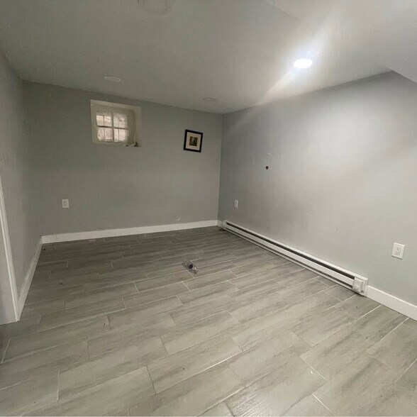 Building Photo - 153 Ripley Pl