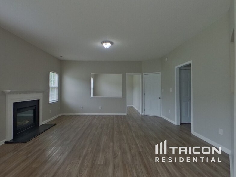 Building Photo - 3908 Chatterleigh Dr