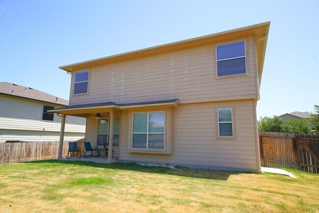 Building Photo - Spacious Schertz Home with Game Room - Realtor Commission: $500