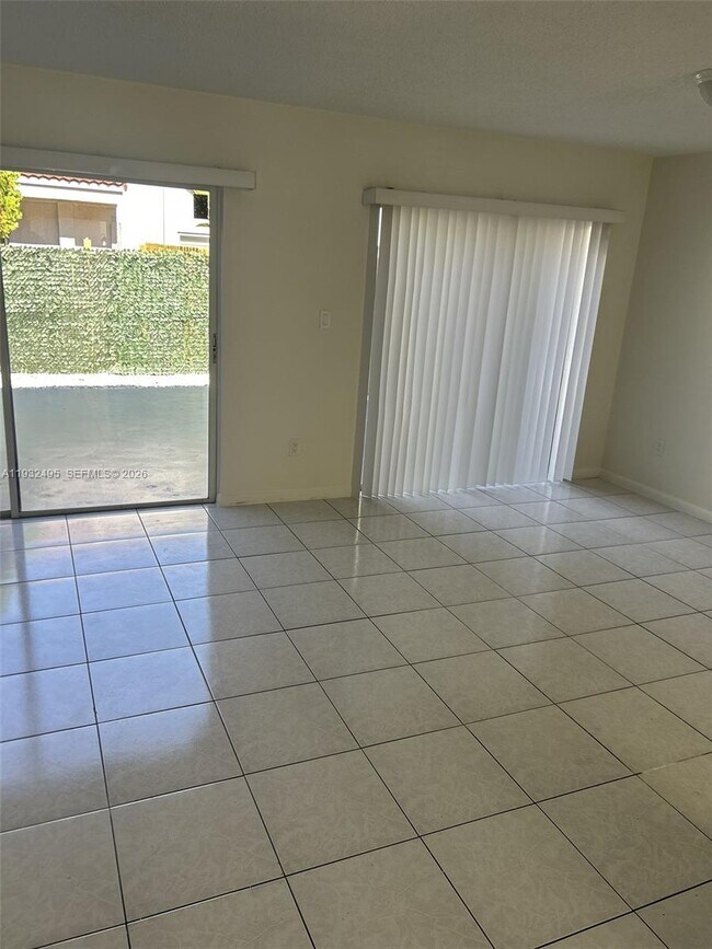 Building Photo - 13929 SW 102nd Terrace