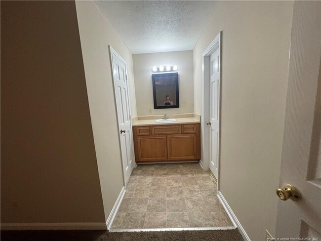 Building Photo - 3324 Gables Dr