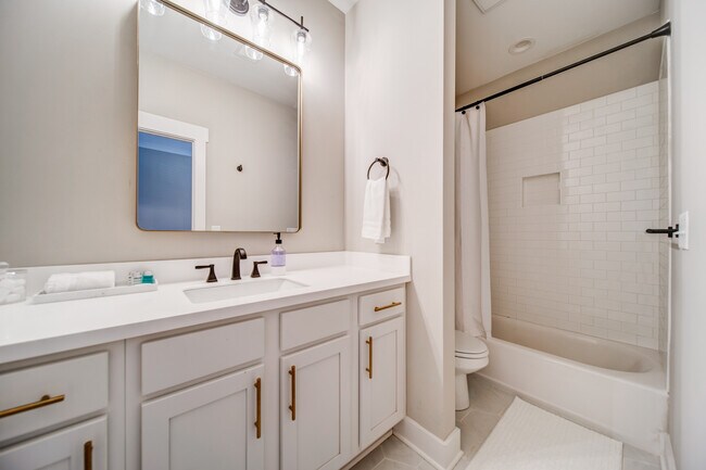 Unit B2 Bathroom - 253 Sciple Terrace NW