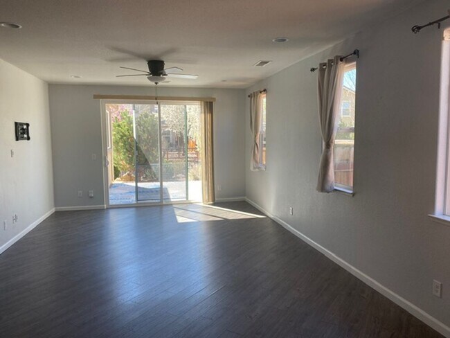 Building Photo - 3935 Hazy Swale Way