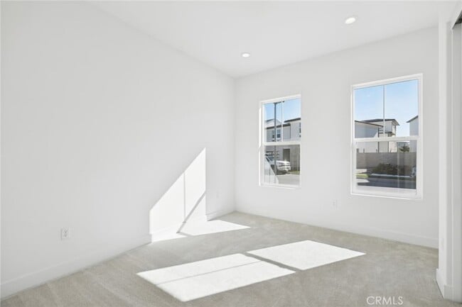 Building Photo - 151 Paddlewheel