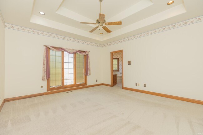 Building Photo - 2155 Durlin Rd