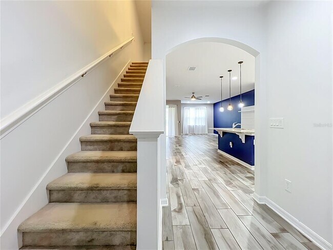 Building Photo - 12043 White Wave Point