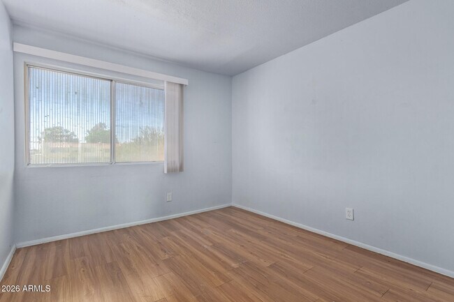 Building Photo - 6320 N 47th Ave