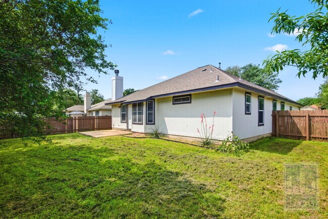 Building Photo - 1006 Buttercup Ct