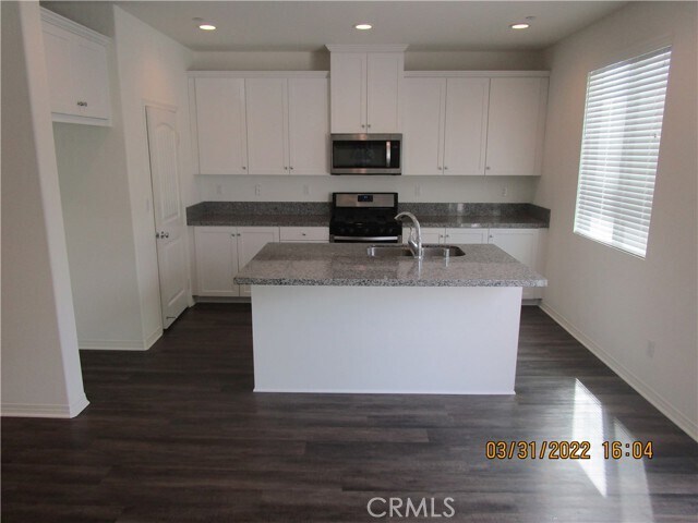 Building Photo - 30187 Ramsay Dr